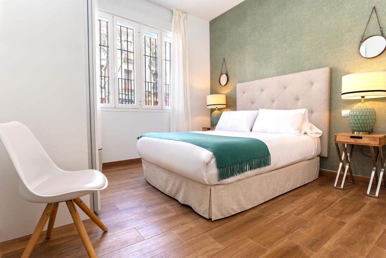 Genteel Home Recaredo Seville Exterior photo