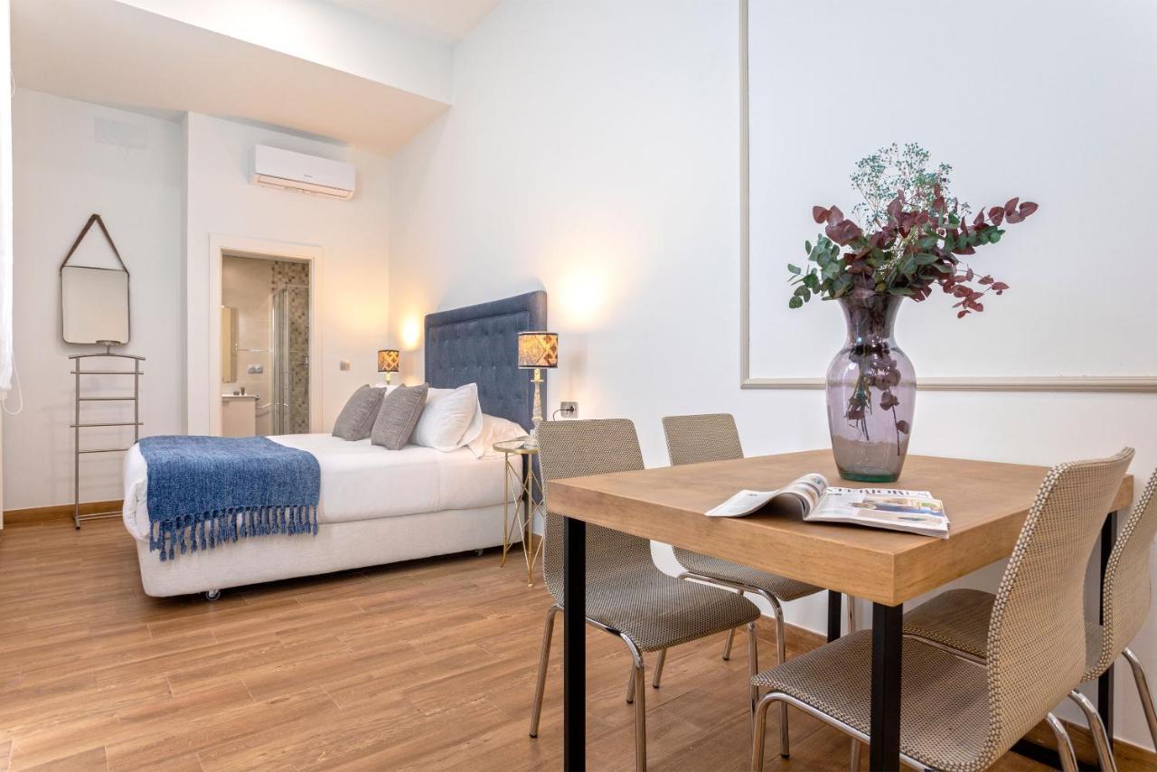 Genteel Home Recaredo Seville Exterior photo