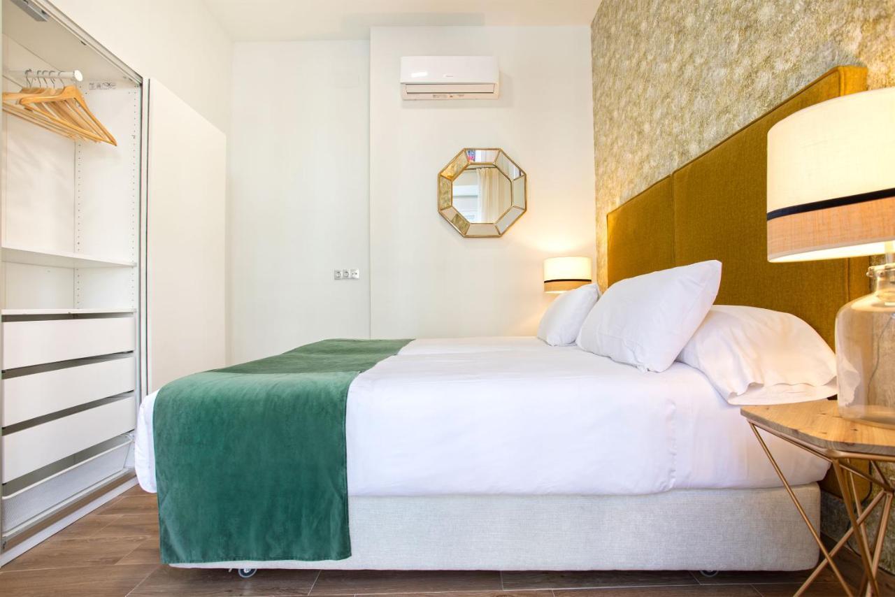 Genteel Home Recaredo Seville Exterior photo