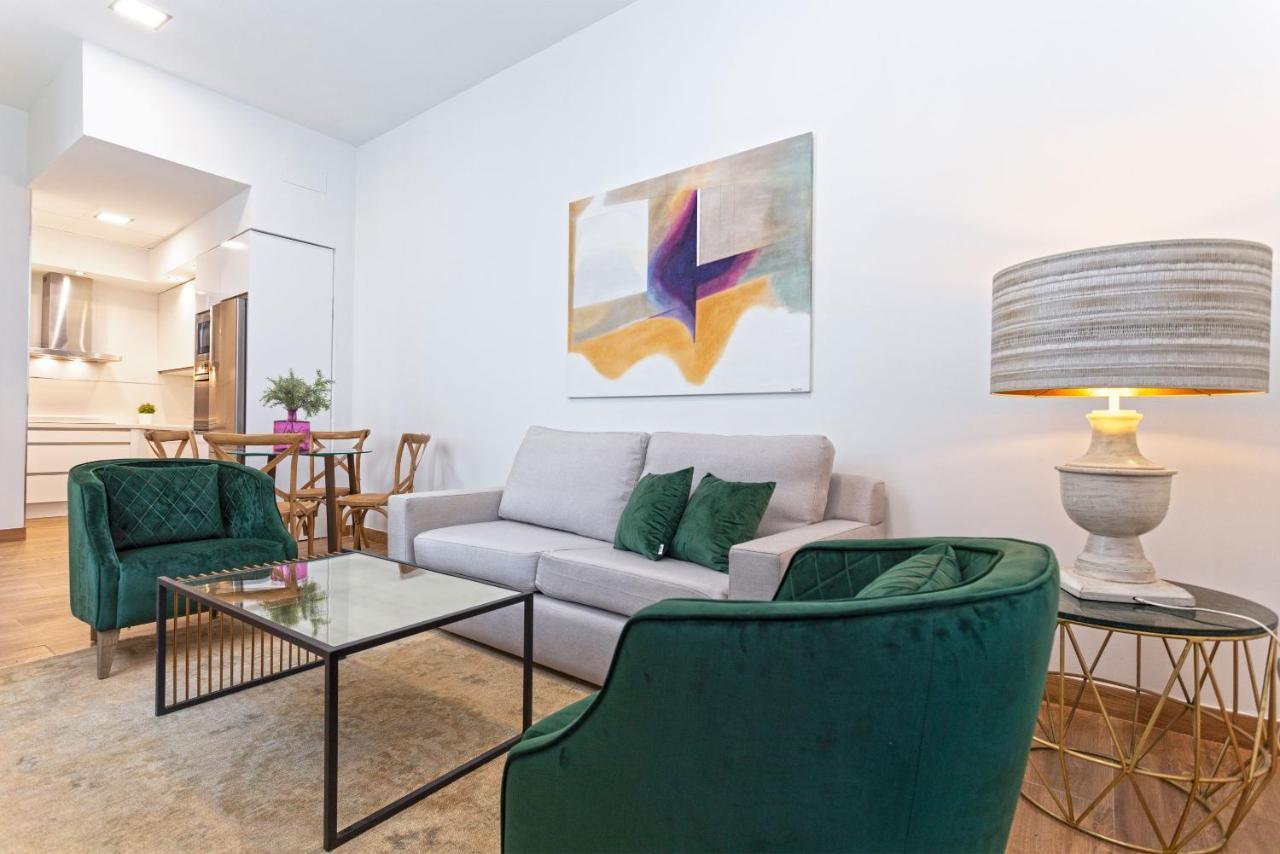 Genteel Home Recaredo Seville Exterior photo